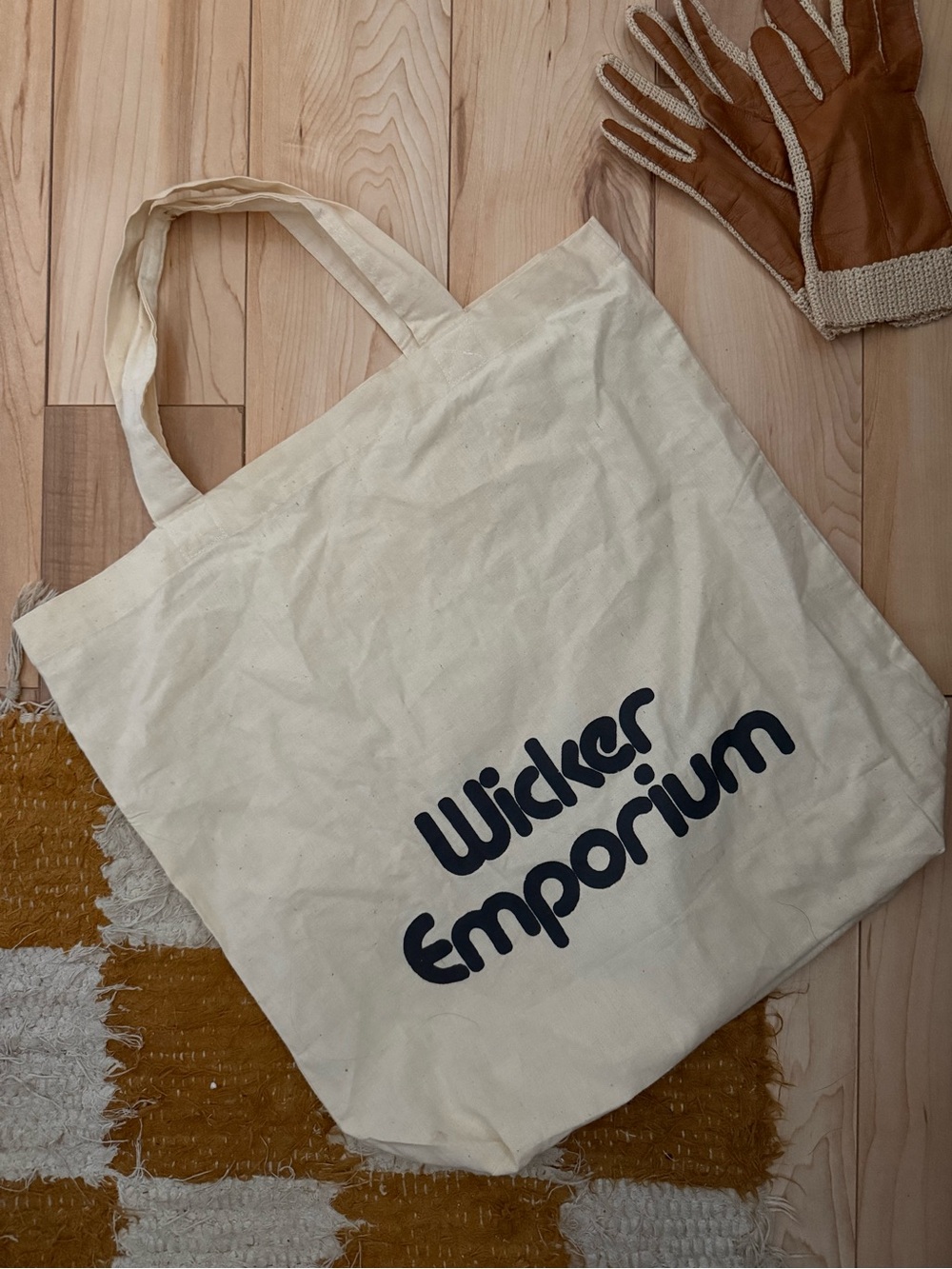 VINTAGE | wicker emporium tote bag
